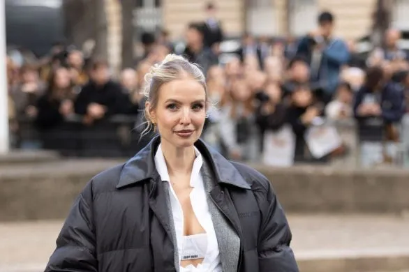 Jaka kurtka do sukienki będzie pasować zimą? 5 modnych propozycji