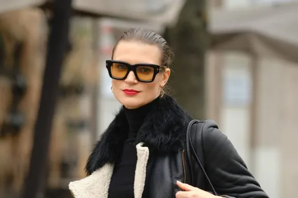 Wraca moda na kurtki a’la lata 2000. Hit czy kicz?