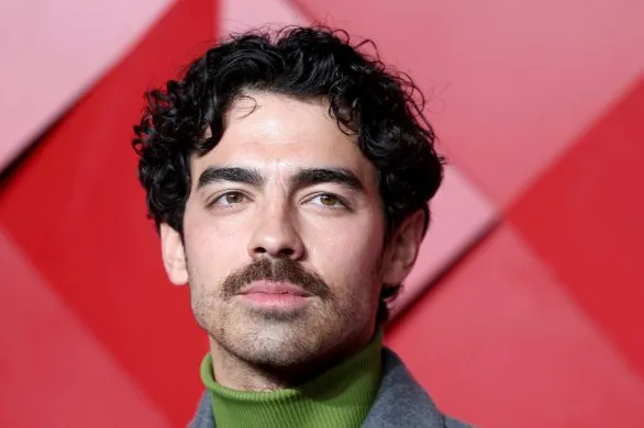 Joe Jonas krytykuje Timothée Chalameta i udostępnia zrzut ekranu wiadomości