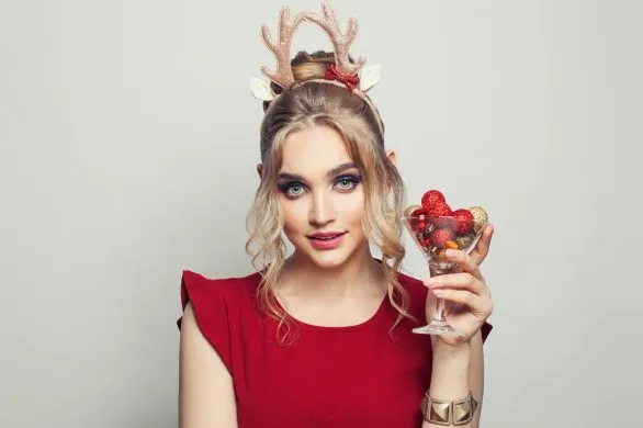 Urocza fryzura na święta. Zrobisz ją w kilka minut