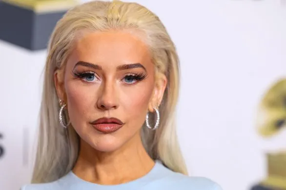 Nowa moda w Hollywood: tajemniczy zabieg odmładzający pod lupą internetowych śledczych