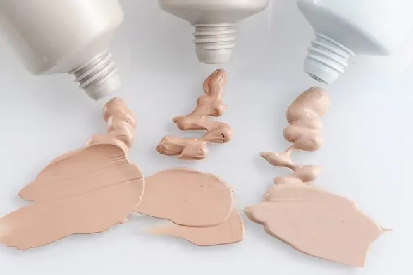 Trzy najlepsze korektory pod oczy