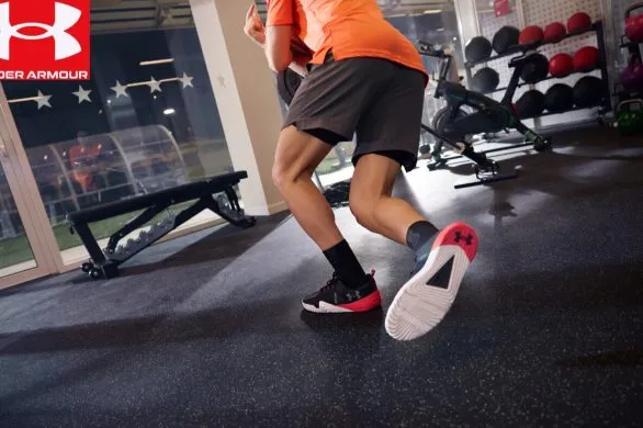 Under Armour TriBase Reign 6 – rewolucja w treningu sportowym