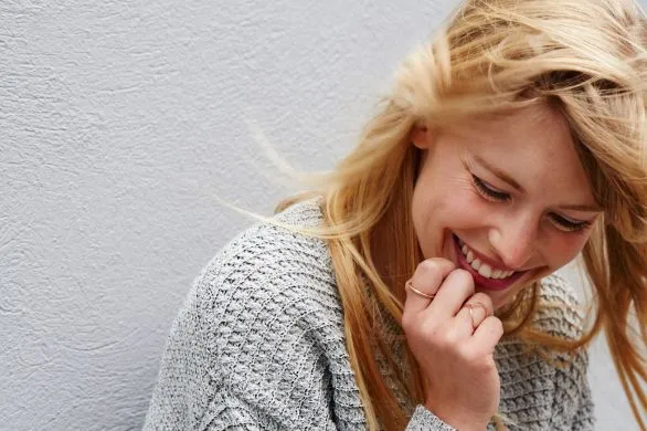 To idealna baza każdej stylizacji. Dwie rzeczy, które możesz nosić na 1000 sposobów