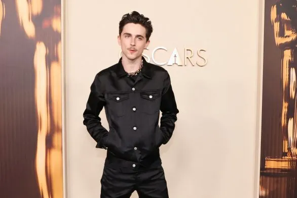 Timothée Chalamet w biżuterii wartej niemalże 80 tysięcy dolarów