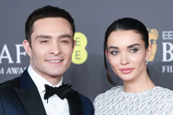 Ed Westwick i Amy Jackson zostali rodzicami. Wybrali dla syna piękne imiona