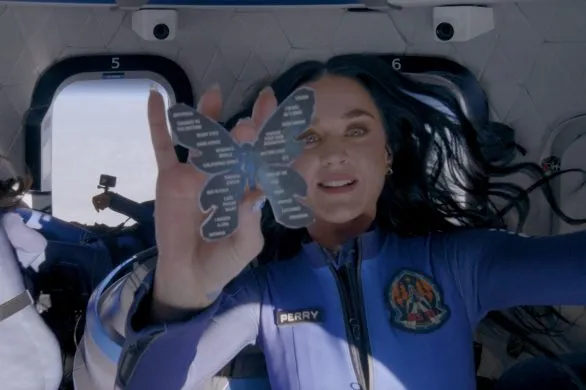 Katy Perry poleciała w kosmos. W historycznym locie wzięło udział sześć kobiet