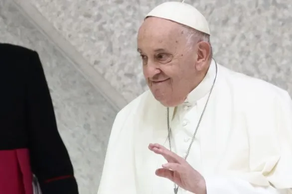 Dlaczego papież zmarł tak szybko i nagle? Lekarz wskazuje ciąg znamiennych zdarzeń