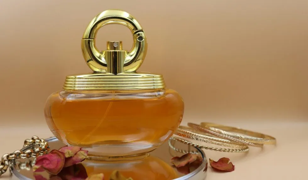 Perfumy arabskie – dlaczego warto ich spróbować?