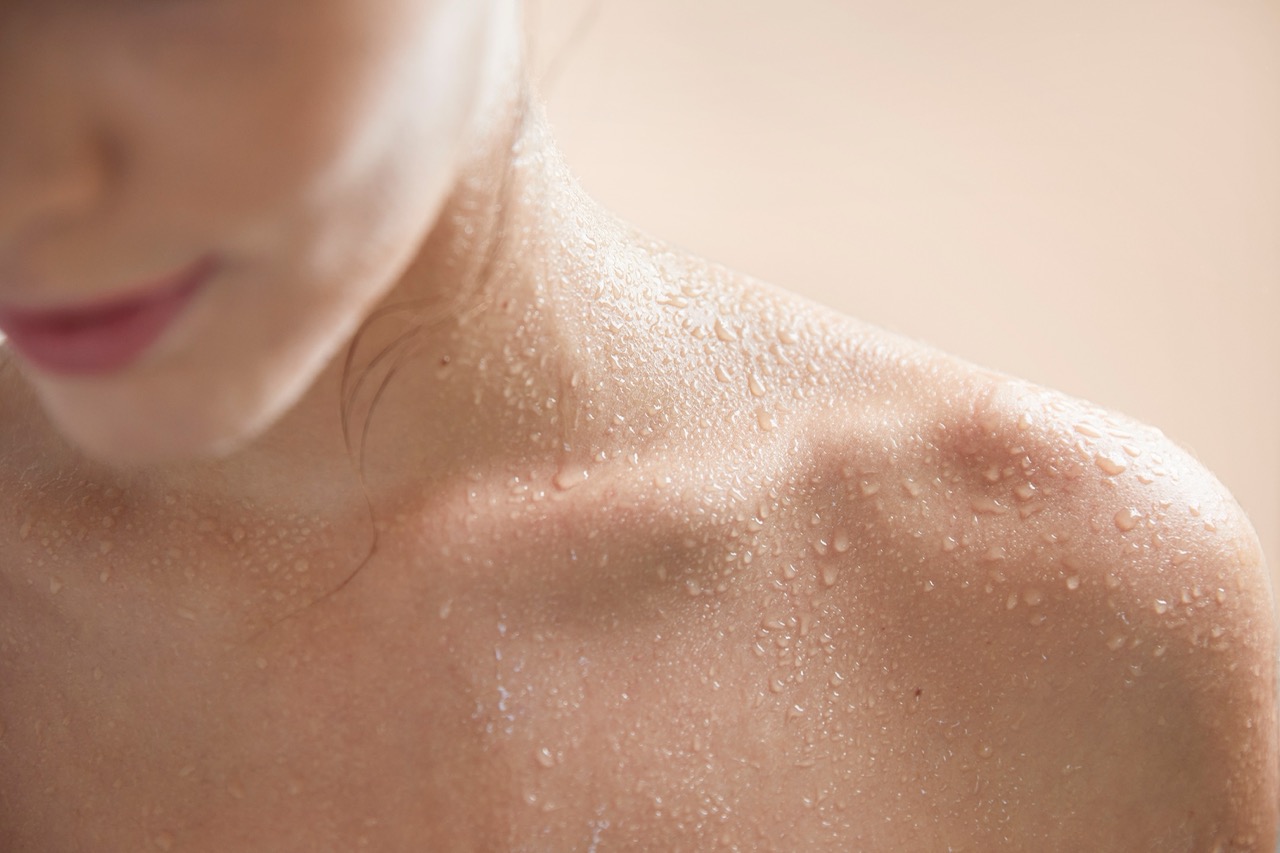 Naturalne ukojenie dla skóry wrażliwej – kultowa Woda termalna Avène