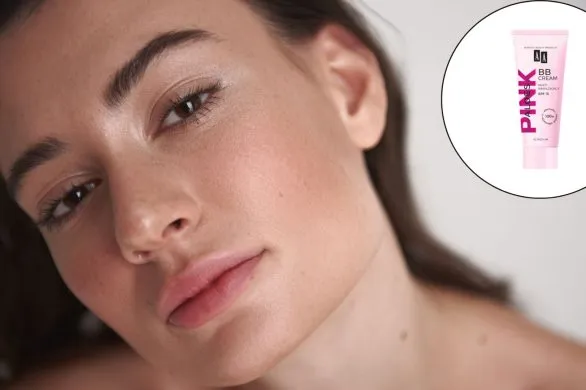 Ten krem BB daje efekt promiennej skóry. Wystarczy odrobina, by wyrównać koloryt cery