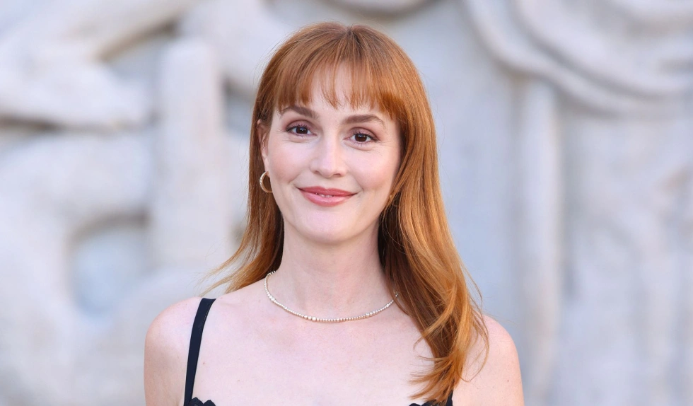 Copper is the new blonde. Miedziane tony to hit w koloryzacji włosów na jesień 2025. Zobacz najpiękniejsze