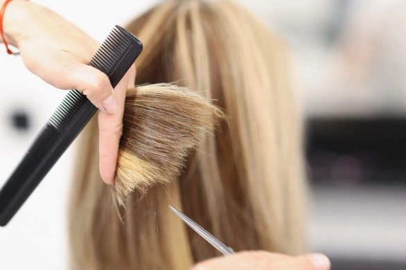 Soft bob to idealna fryzura dla 40-latki. Odmładza i podkreśla rysy