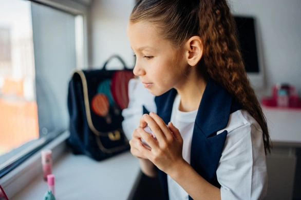 Ogromne emocje wokół premiery kosmetycznej. Czy dzieci powinny używać maseczek [sonda]