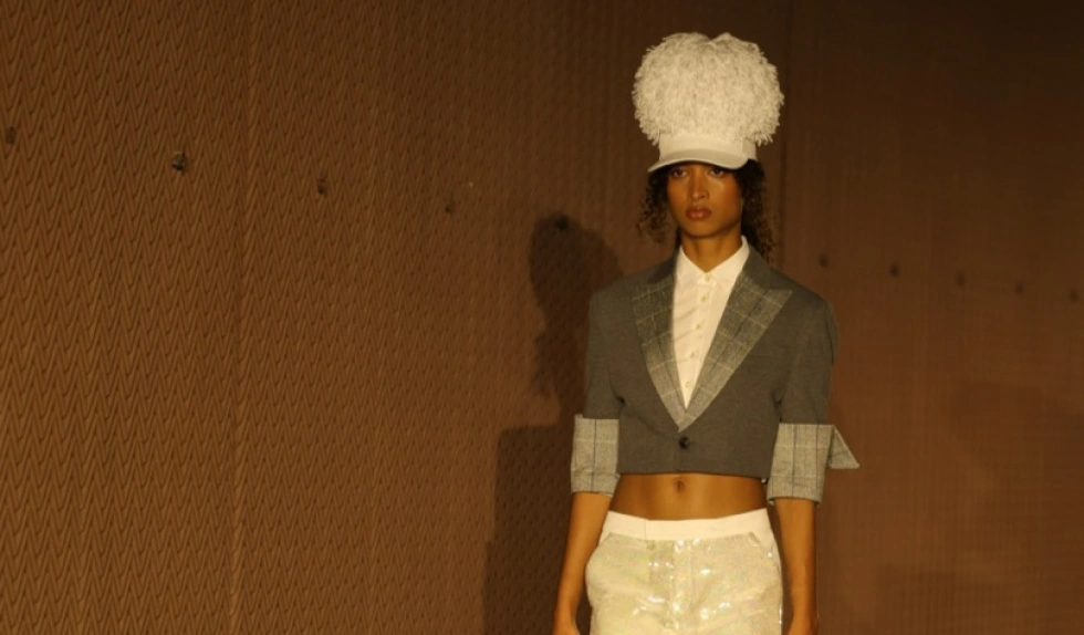 Czapka z daszkiem w stylu Przybylskiego