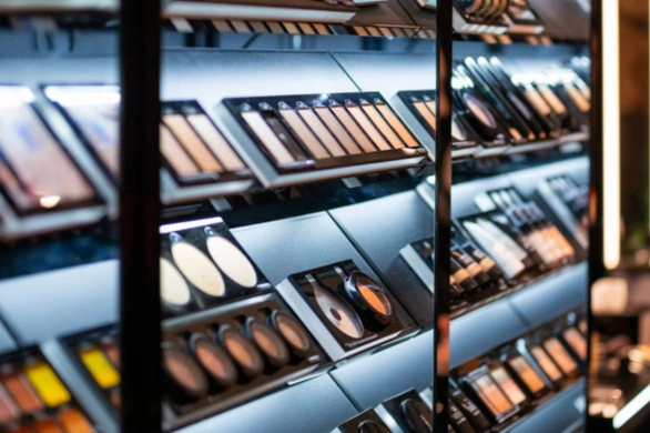 Cyber Monday w Hebe. Te rzeczy warto dodać do swojego koszyka