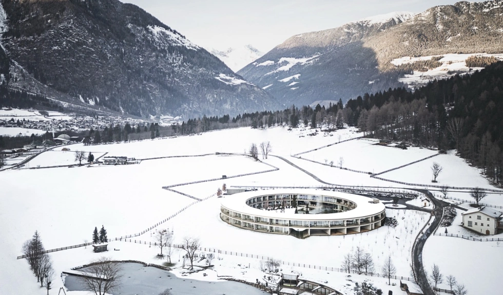 OLM Nature Escape „Hotelem Roku 2026” wg Gault&Millau! Poznaj idealne miejsce na zimowy reset w Alpach!