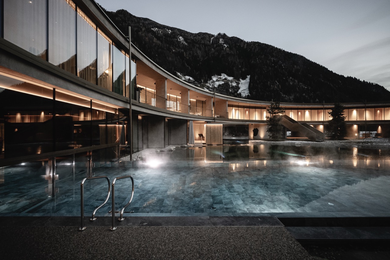 OLM Nature Escape „Hotelem Roku 2026” wg Gault&Millau! Poznaj idealne miejsce na zimowy reset w Alpach!