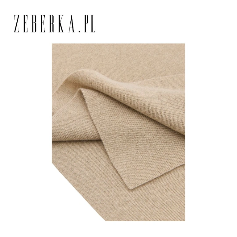 prezent-dla-mamy-swieta-szalik