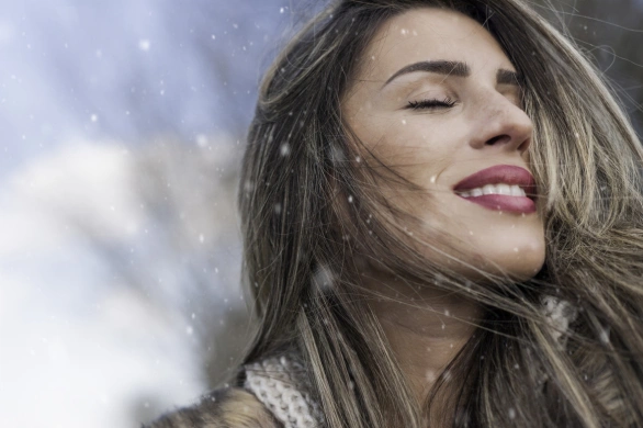 Konturowanie ust przy pomocy nici dentystycznej. Wyglądają doskonale