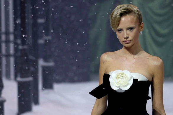 Zimowy szyk w wersji black and white. Zobacz najlepsze inspiracje