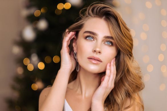 Świąteczne makijaże, które pokochasz. 4 trendy na ten sezon z kosmetykami L’Oréal Paris