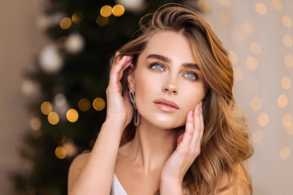 Świąteczne makijaże, które pokochasz. 4 trendy na ten sezon z kosmetykami L’Oréal Paris