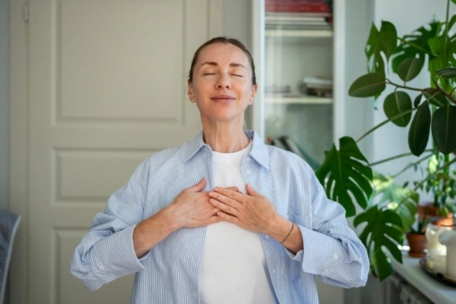 Jak radzić sobie z przebodźcowaniem po świętach? 5 sposobów na wyciszenie umysłu