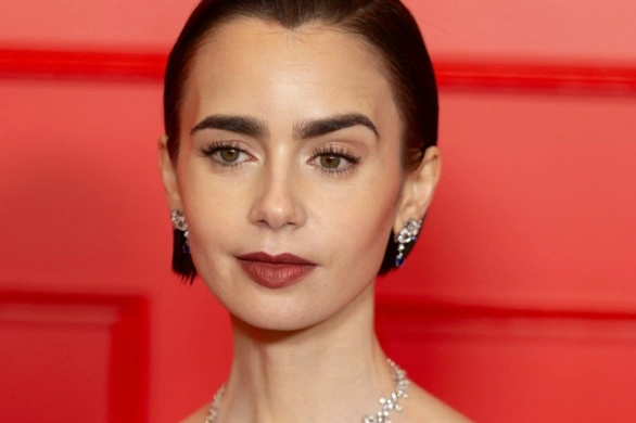 Blunt bob w stylu Emily w Paryżu: 4 inspiracje i rysy twarzy, którym pasują najbardziej