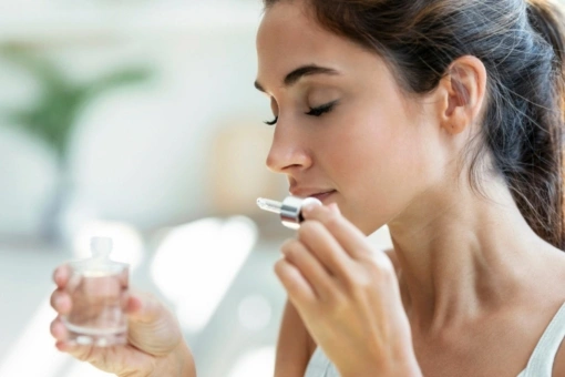 Po te olejki eteryczne warto sięgać zimą. Poprawiają nastój i odporność