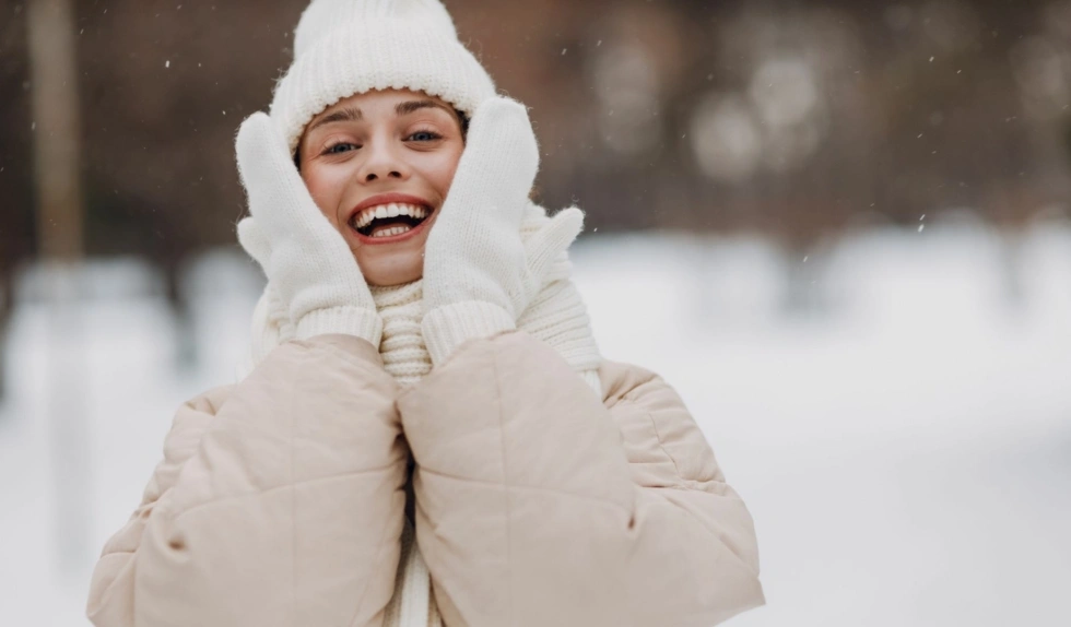 Ten barierowy krem z apteki koi skórę i chroni przed zimnem. W składzie ceramidy i olej konopny