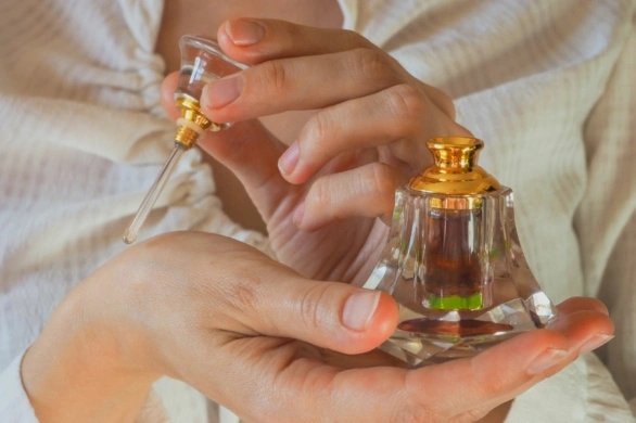Promocja 1+1 na perfumy arabskie w Super-pharm. Uwielbiane zapachy kupisz za grosze