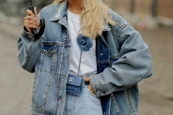 Granny jeans to ulubione spodnie it-girls. Jak nosić najwygodniejsze jeansy sezonu?