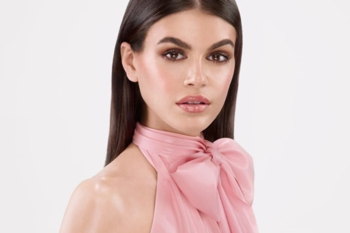 Nowa era piękna. Kaia Gerber globalną ambasadorką marki NARS