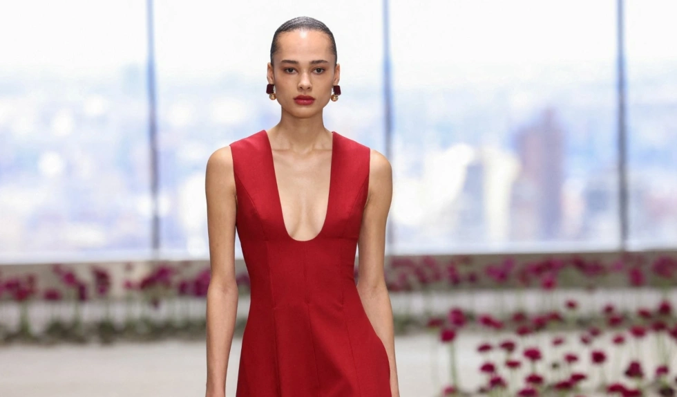 Ta sukienka to idealny wybór na Walentynki. Kupisz ją w sieciówce