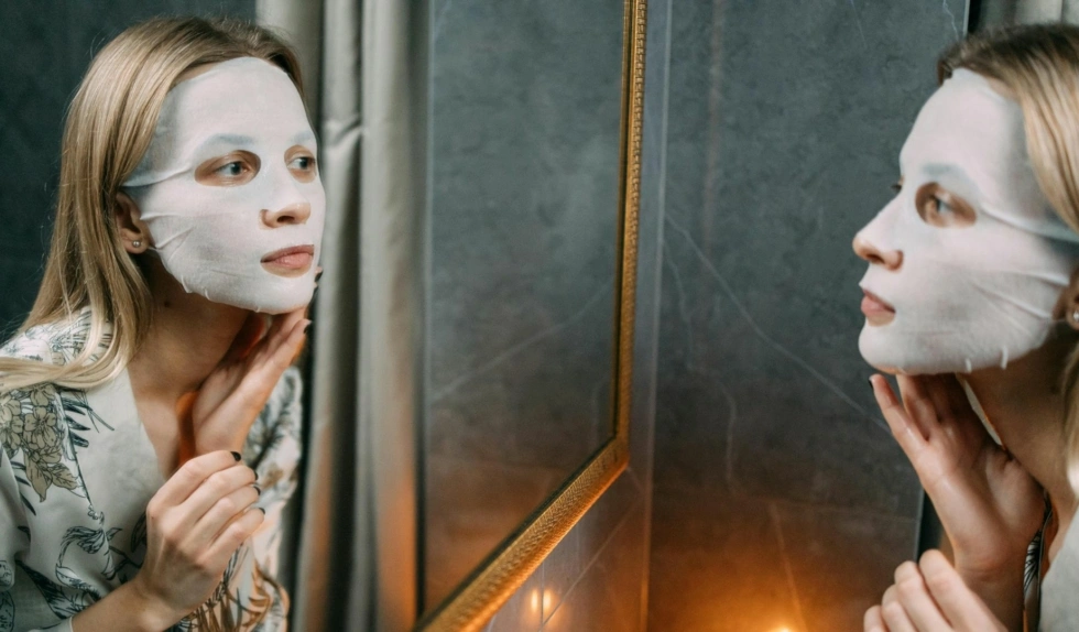 W Hebe startują promocje na kosmetyki i perfumy. Taniej produkty do pielęgnacji i uwielbiane zapachy