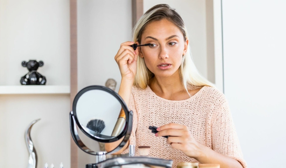 Polki pokochały ten tusz do rzęs. „Pięknie unosi i wydłuża rzęsy”