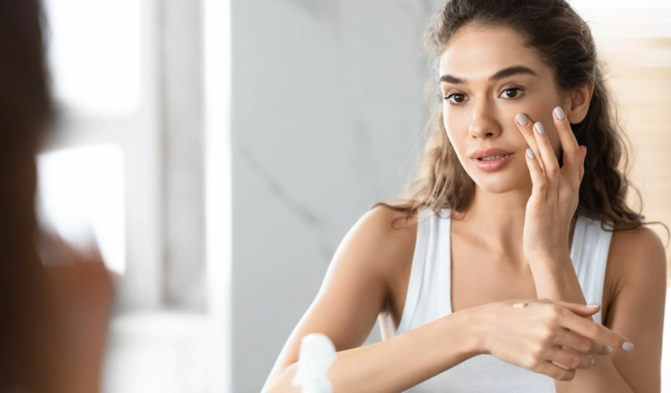 Polki pokochały ten podkład. Działa wewnątrz skóry, a nie tylko na jej powierzchni