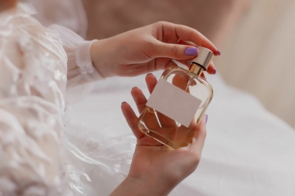 Ten kwiatowo- owocowy zapach to ulubieniec Polek. „Trwały, intensywny, wydajny”