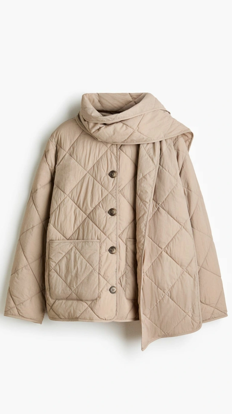 bezowa-kurtka-pikowana