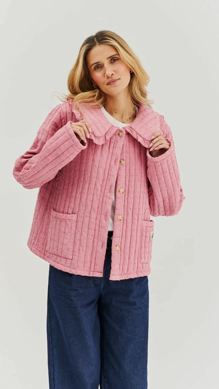 pikowana-kurtka-z-kolnierzykiem-bebe