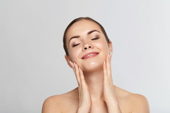 Ten nawilżający krem do twarzy to klasyka K-beauty. Daje efekt zdrowego blasku i spowalnia starzenie