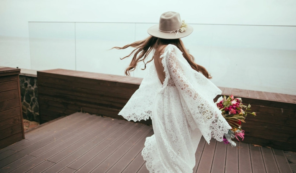 Ta biała sukienka w stylu boho to mój wybór na lato. Będzie idealną bazą do wielu stylizacji