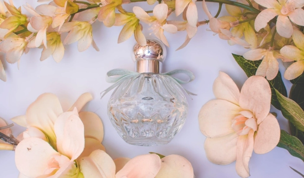 Dlaczego ludzie kolekcjonują perfumy zamiast ich używać?