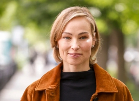 Weronika Książkiewicz o walce z nowotworem kręgosłupa. „Żyłam z ciągłym bólem”